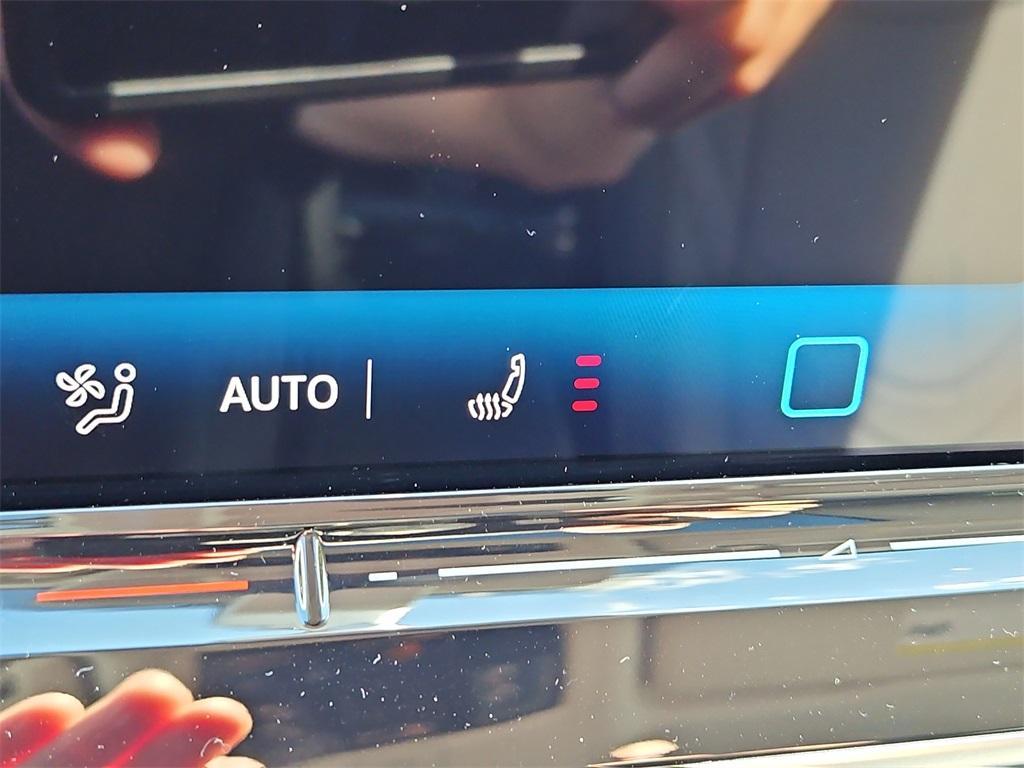 new 2025 Volkswagen Tiguan car, priced at $35,793