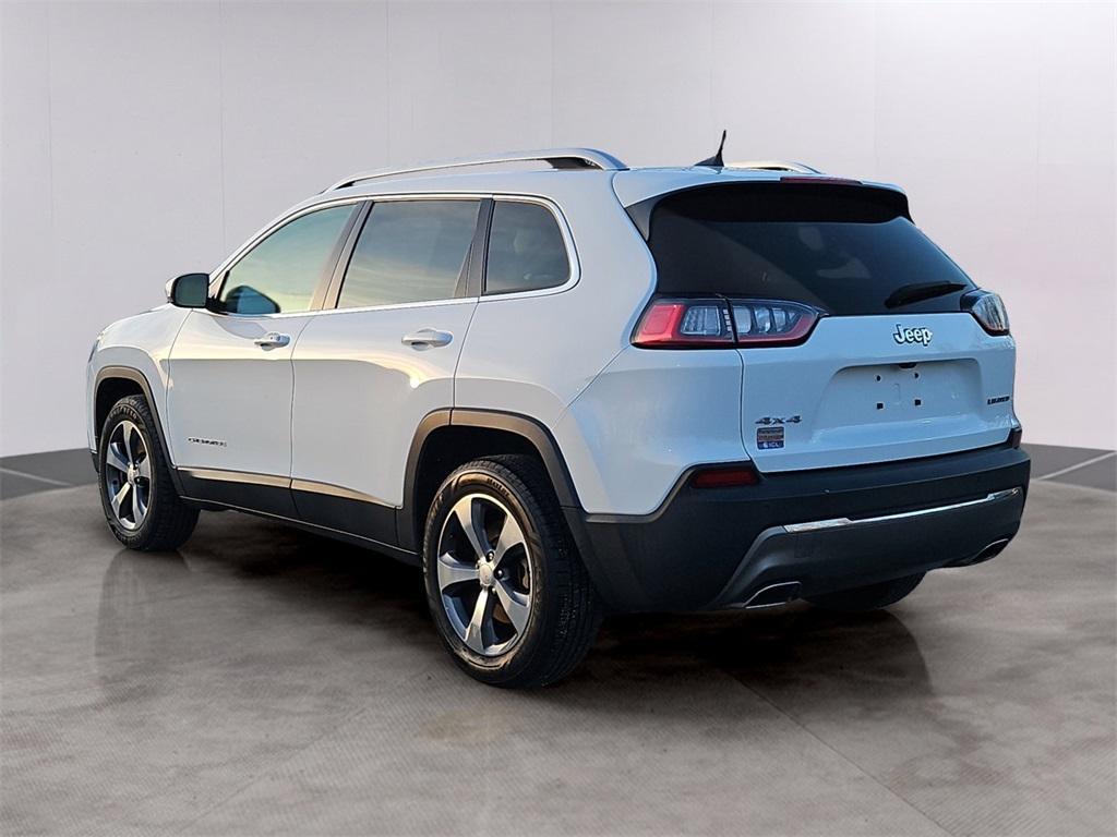 used 2019 Jeep Cherokee car, priced at $17,499
