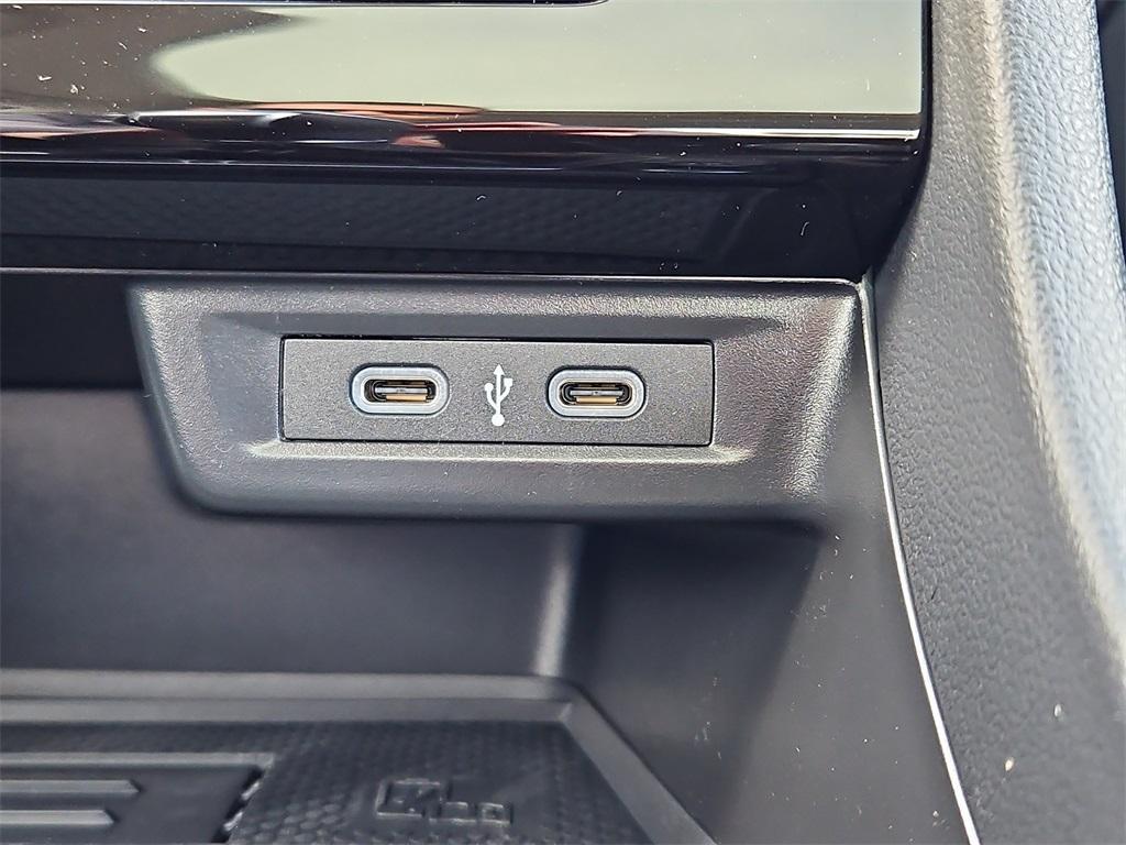 new 2025 Volkswagen Jetta car, priced at $27,690