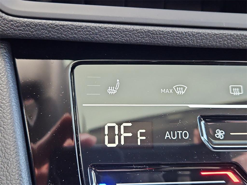new 2025 Volkswagen Jetta car, priced at $27,690