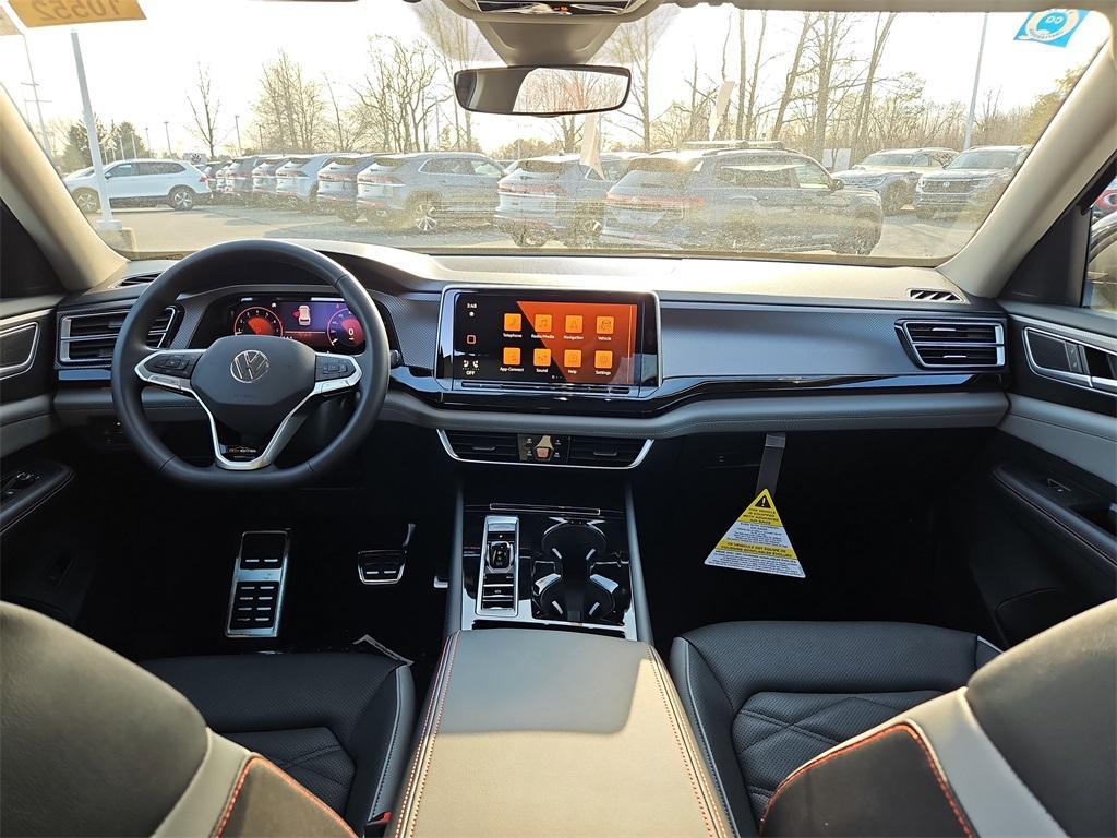 new 2025 Volkswagen Atlas car, priced at $47,389