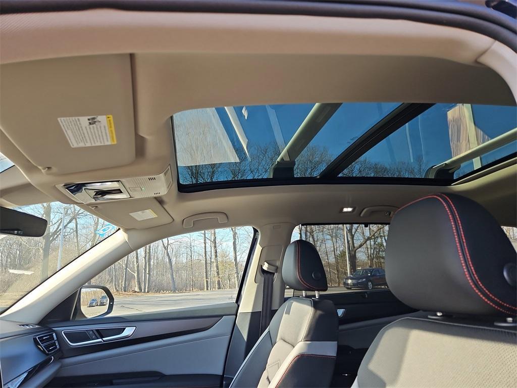 new 2025 Volkswagen Atlas car, priced at $47,389