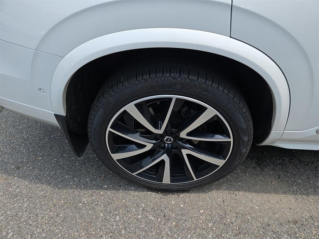 used 2023 Volvo XC90 car, priced at $44,987
