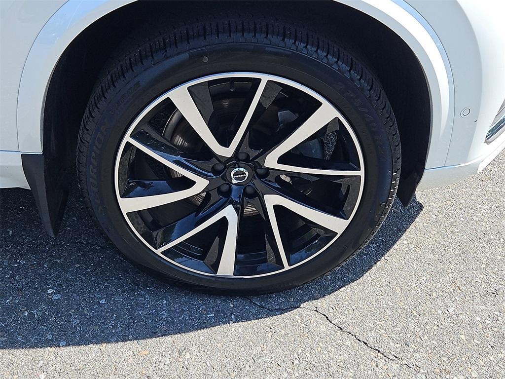 used 2023 Volvo XC90 car, priced at $40,987