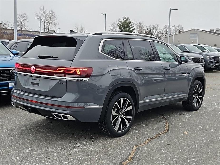 new 2025 Volkswagen Atlas car, priced at $54,910