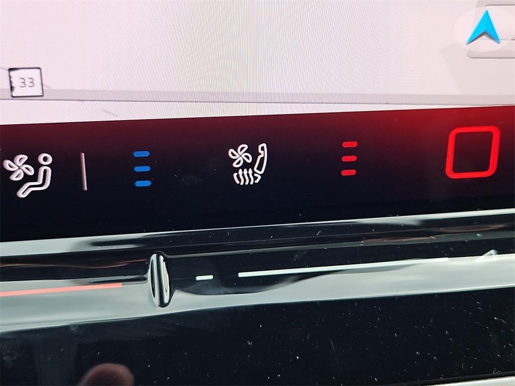 new 2025 Volkswagen Golf GTI car, priced at $39,055
