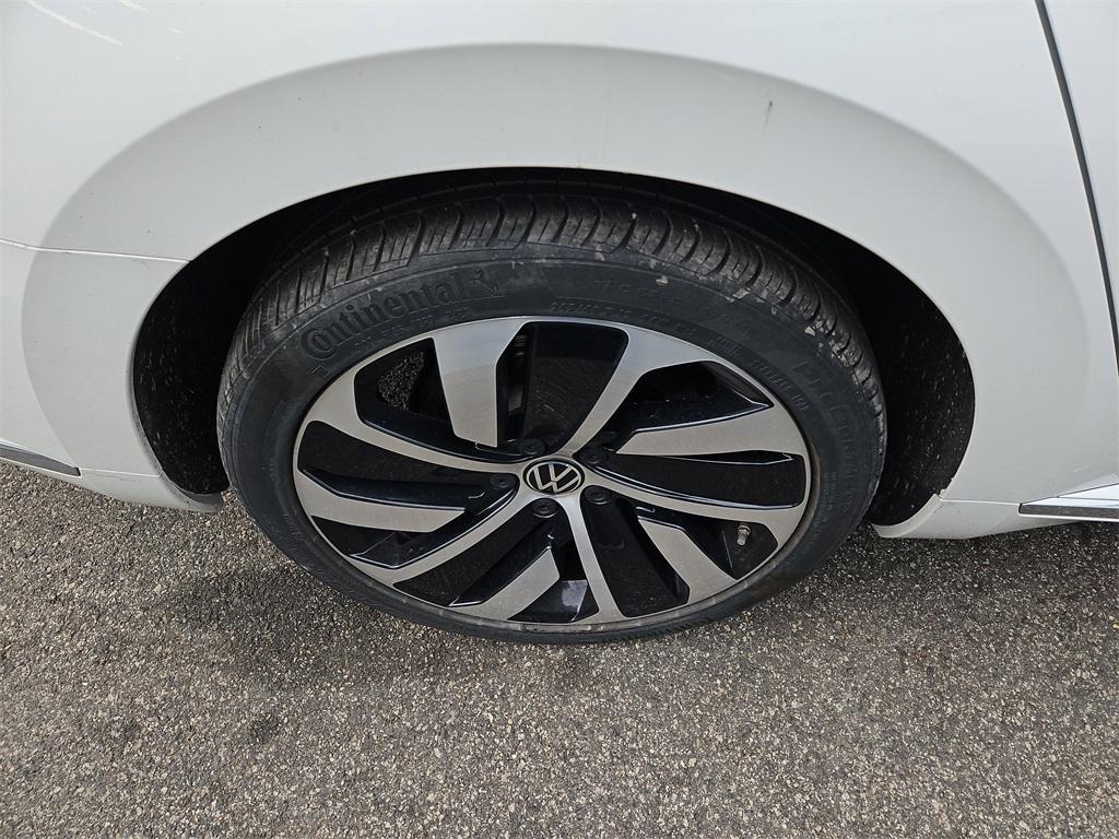 used 2021 Volkswagen Arteon car, priced at $27,987