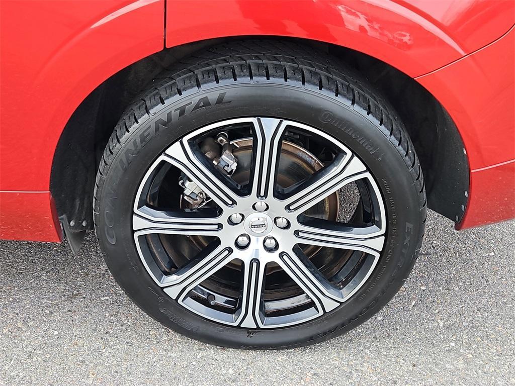 used 2018 Volvo XC60 car, priced at $24,987