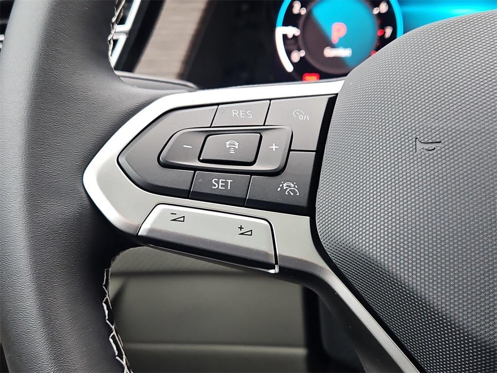 new 2025 Volkswagen Atlas car, priced at $49,156