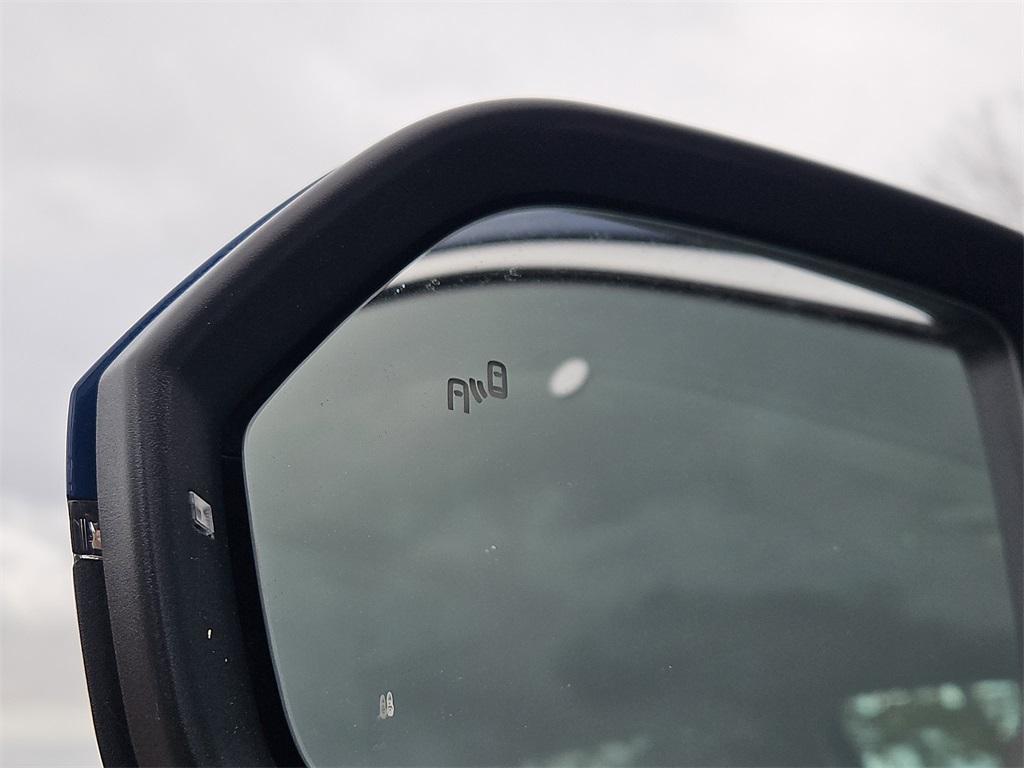 new 2025 Volkswagen Atlas car, priced at $49,156