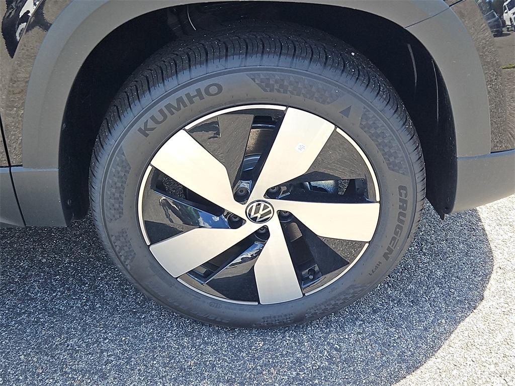 new 2025 Volkswagen Taos car, priced at $27,942