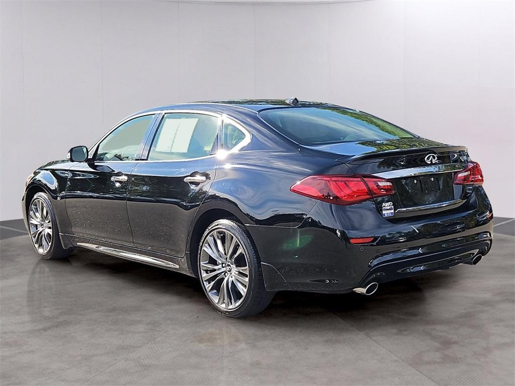 used 2017 INFINITI Q70L car, priced at $25,999
