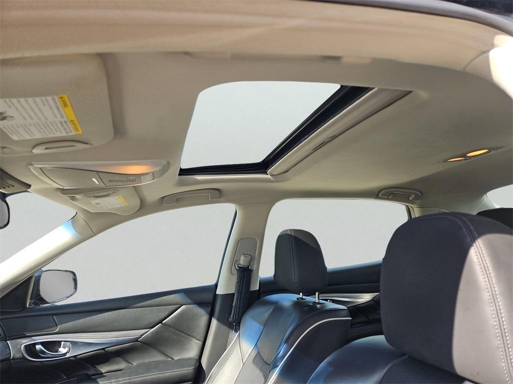used 2017 INFINITI Q70L car, priced at $25,999