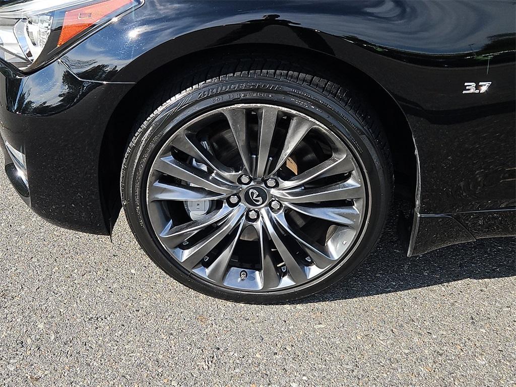 used 2017 INFINITI Q70L car, priced at $25,999