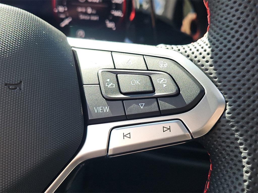 new 2025 Volkswagen Golf GTI car, priced at $39,055