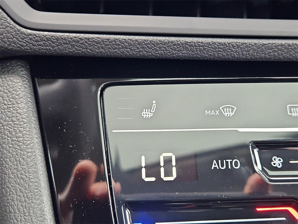 new 2025 Volkswagen Jetta car, priced at $27,253