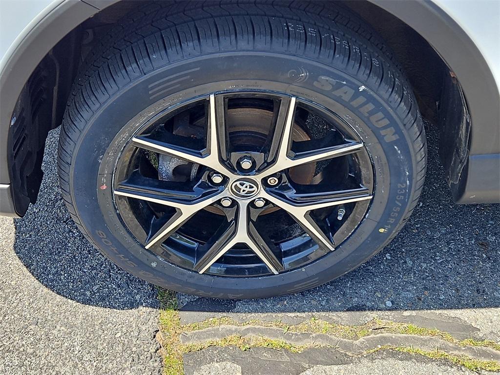 used 2018 Toyota RAV4 Hybrid car, priced at $21,898