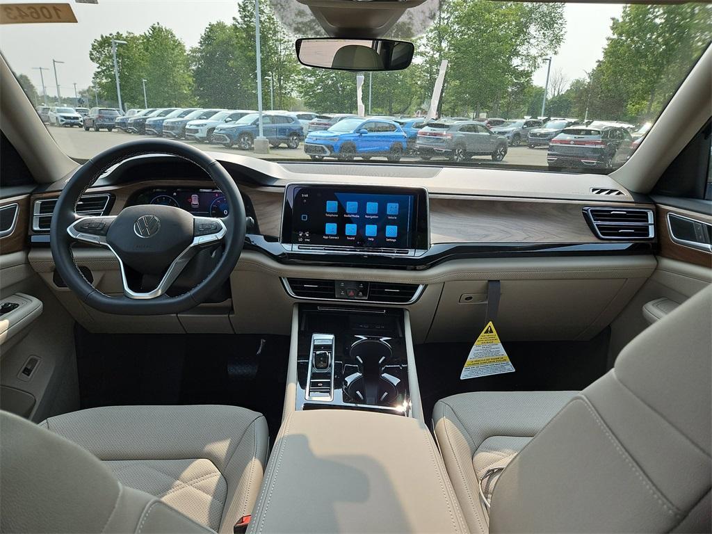 new 2025 Volkswagen Atlas car, priced at $47,058