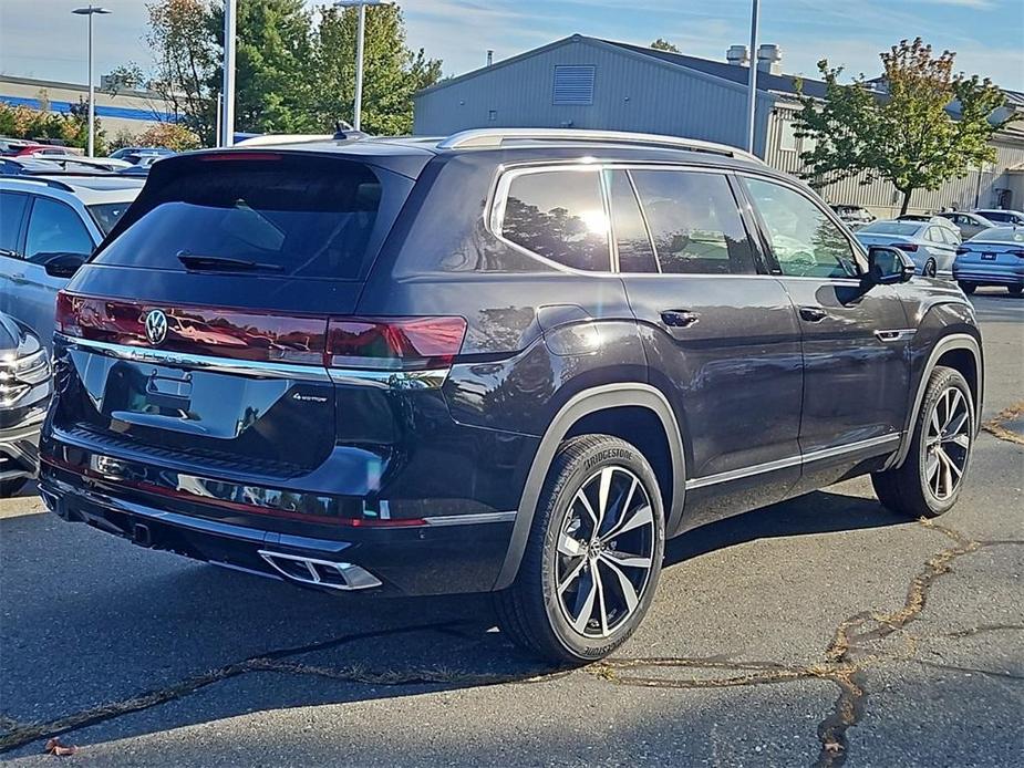 new 2024 Volkswagen Atlas car, priced at $53,840