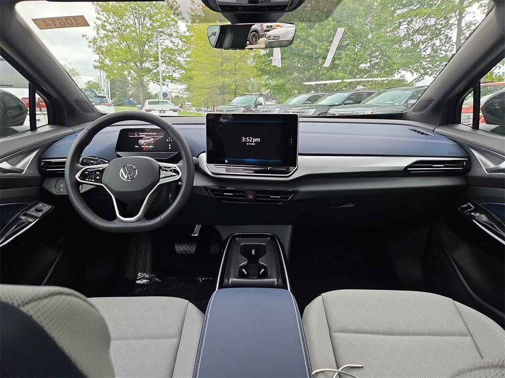 new 2025 Volkswagen ID.4 car, priced at $54,841
