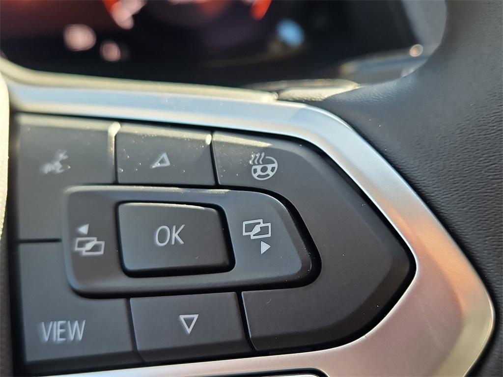 new 2025 Volkswagen Atlas car, priced at $48,380