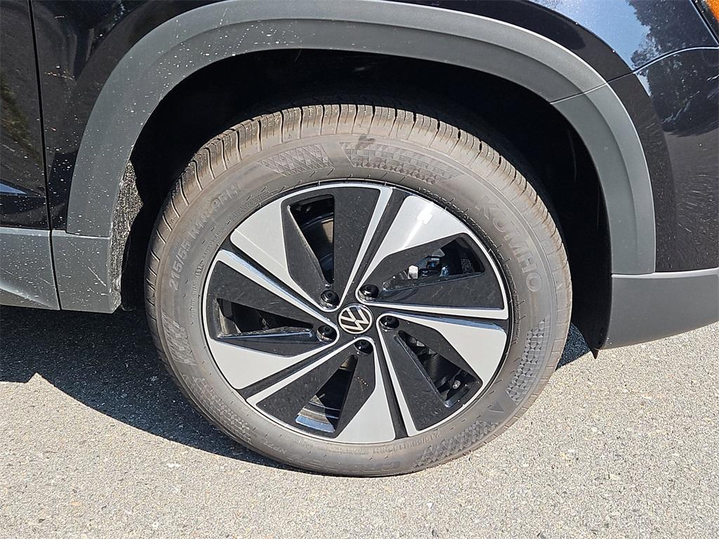 new 2025 Volkswagen Taos car, priced at $31,865