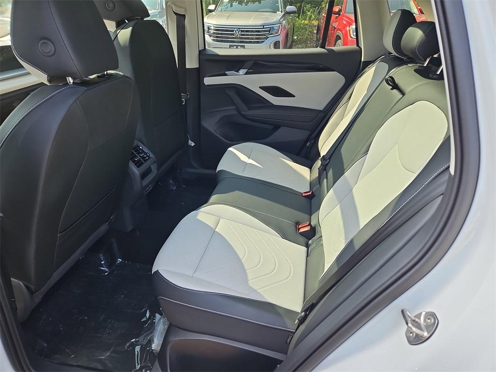 new 2025 Volkswagen Tiguan car, priced at $36,239