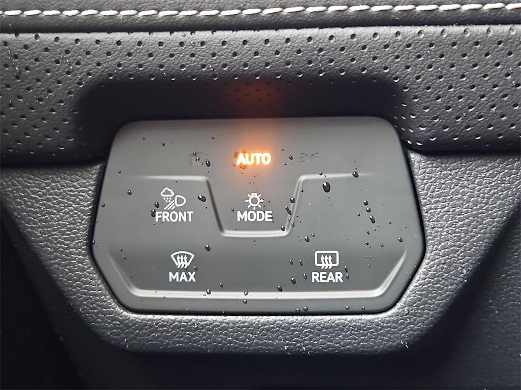 new 2025 Volkswagen Atlas car, priced at $55,167