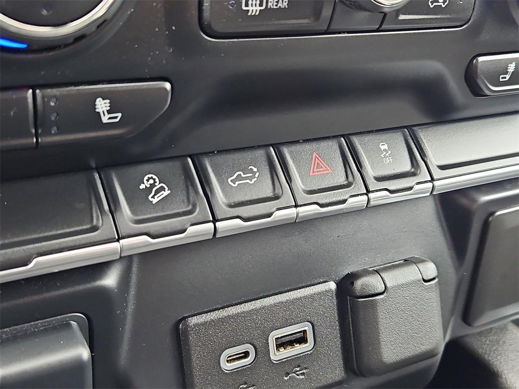 used 2021 Chevrolet Silverado 1500 car, priced at $39,199