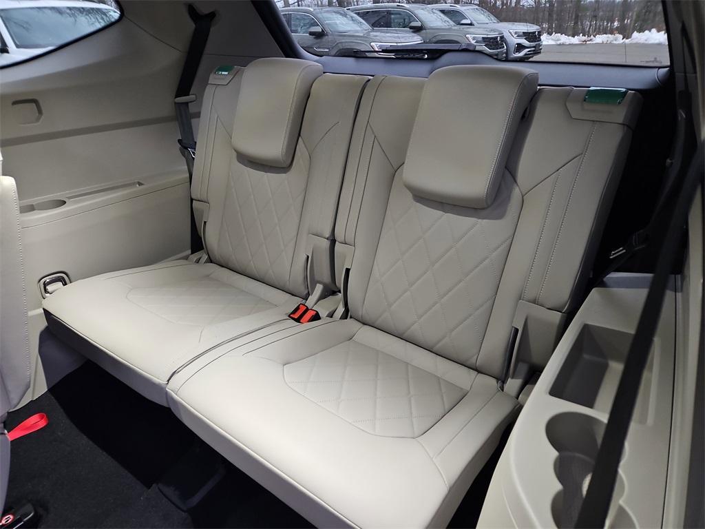 new 2026 Volkswagen Atlas car, priced at $55,864