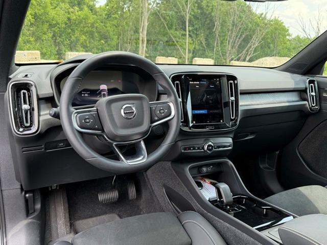 used 2024 Volvo XC40 Recharge Pure Electric car, priced at $48,577