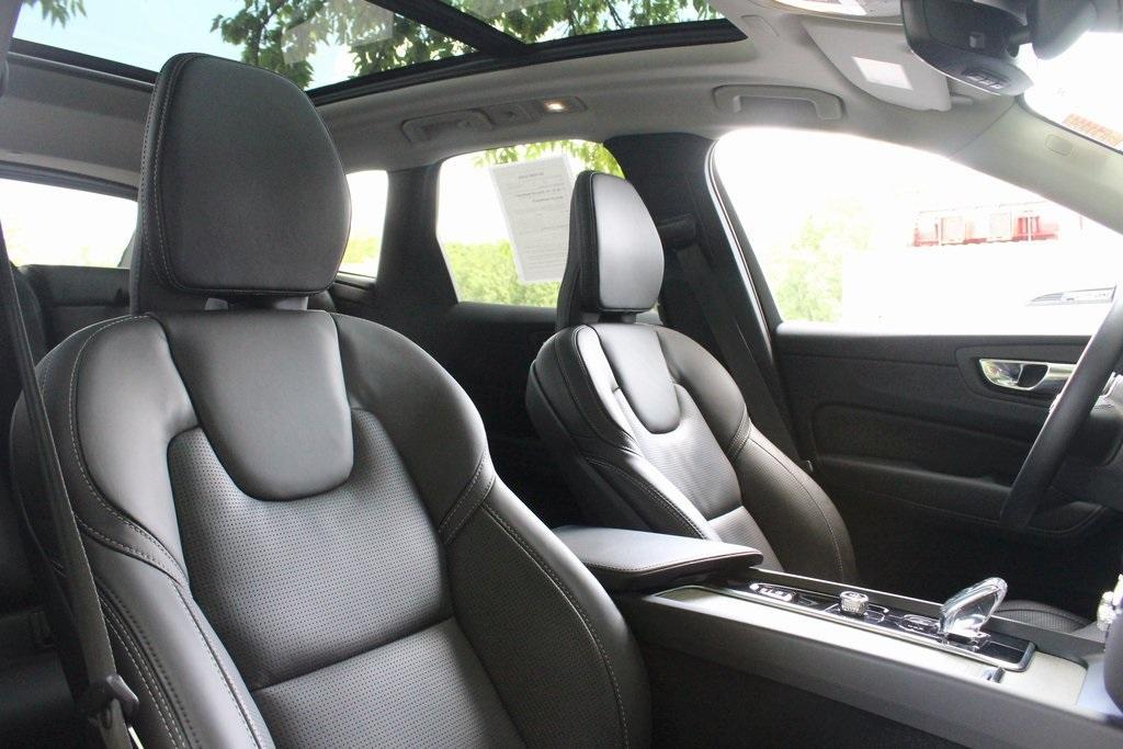used 2022 Volvo XC60 car, priced at $42,887