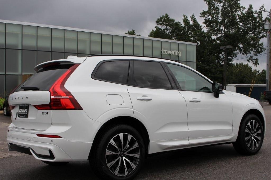 new 2025 Volvo XC60 car