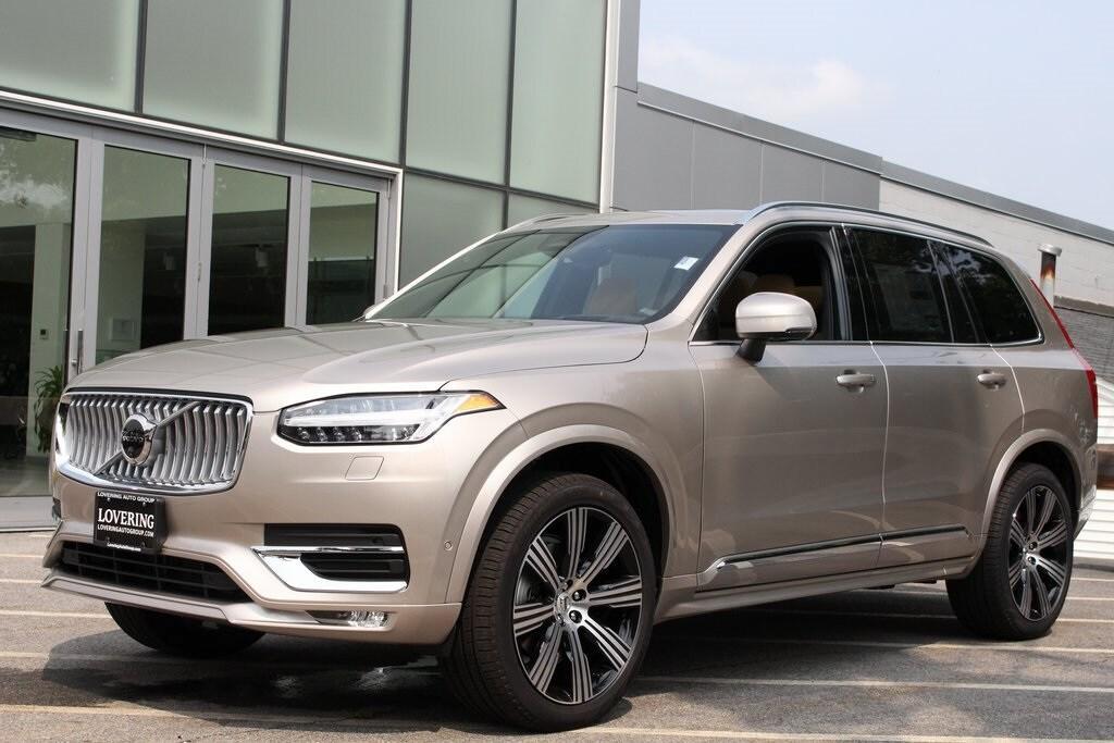 new 2025 Volvo XC90 car, priced at $70,875