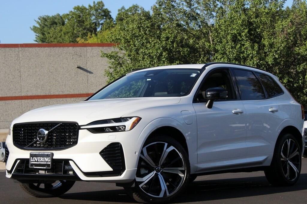 new 2025 Volvo XC60 Plug-In Hybrid car, priced at $71,490