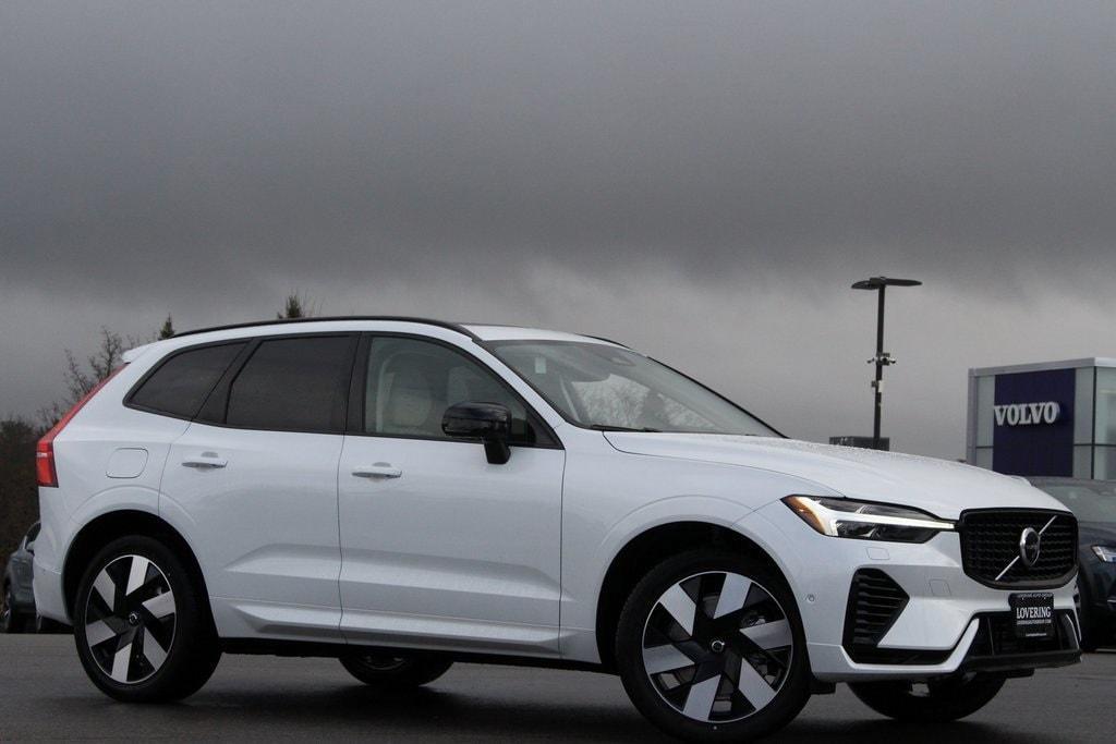 used 2025 Volvo XC60 Plug-In Hybrid car, priced at $65,584