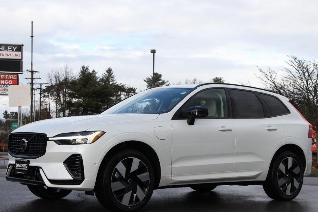 used 2025 Volvo XC60 Plug-In Hybrid car, priced at $65,584
