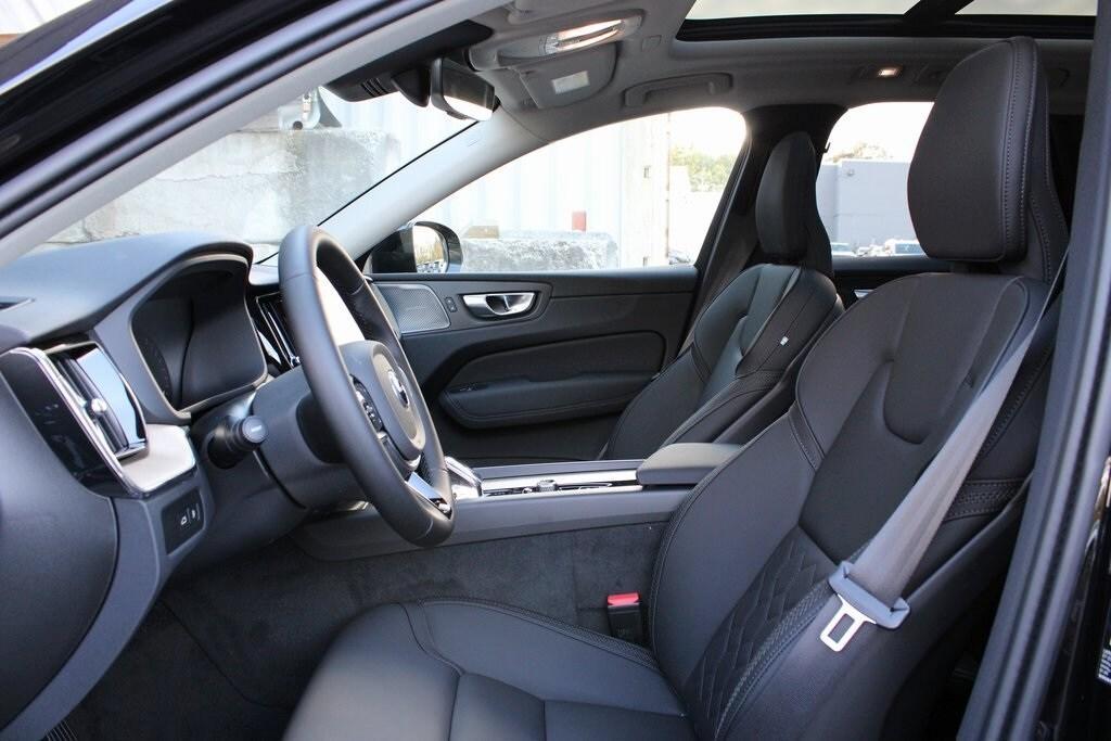 new 2026 Volvo XC60 Plug-In Hybrid car, priced at $70,460