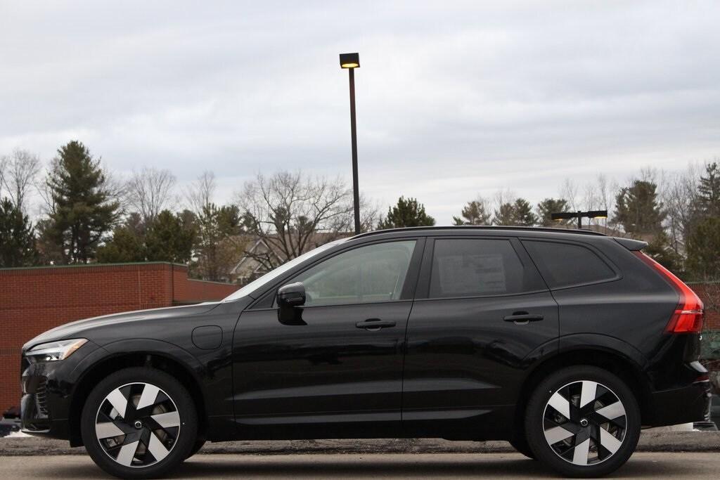 new 2025 Volvo XC60 Plug-In Hybrid car, priced at $66,260