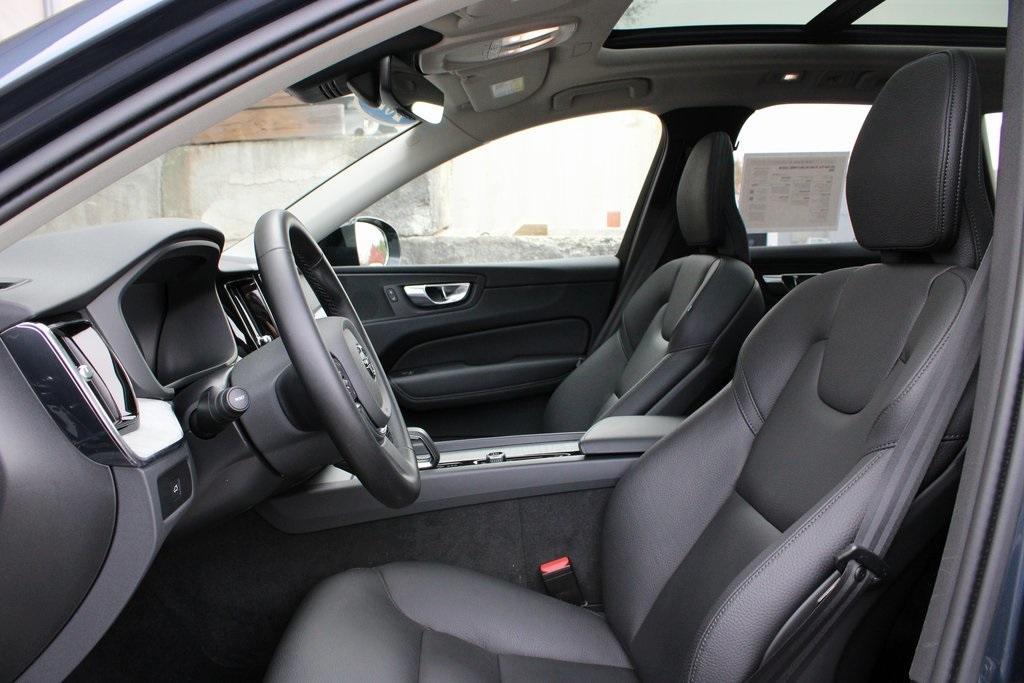 used 2025 Volvo XC60 car, priced at $38,990