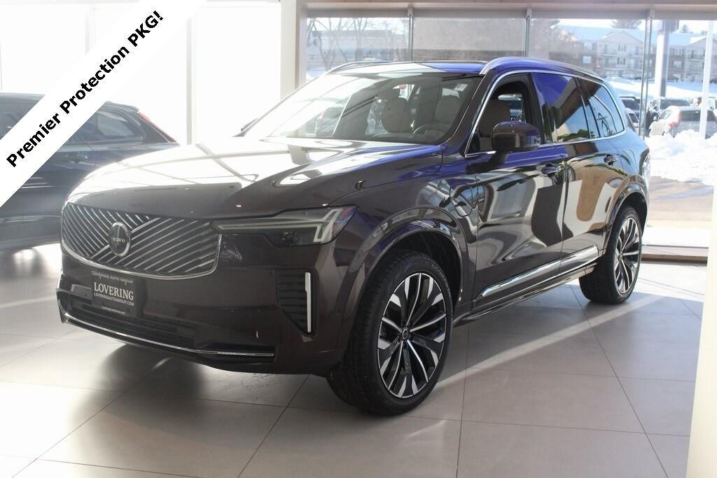 new 2025 Volvo XC90 Plug-In Hybrid car