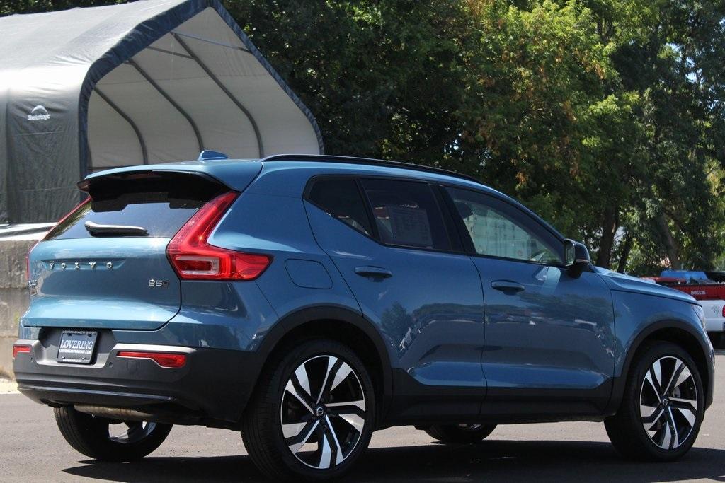 used 2024 Volvo XC40 car, priced at $33,225