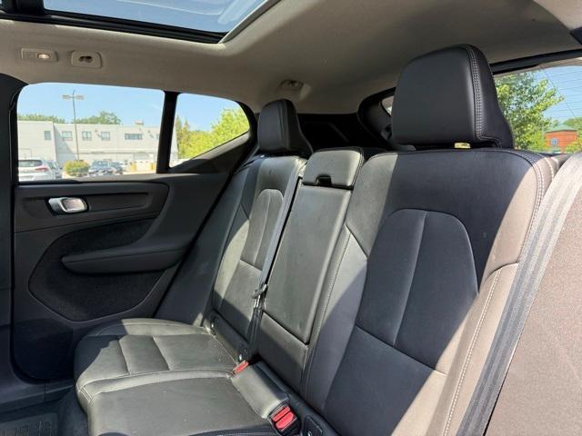 used 2024 Volvo XC40 car, priced at $35,988