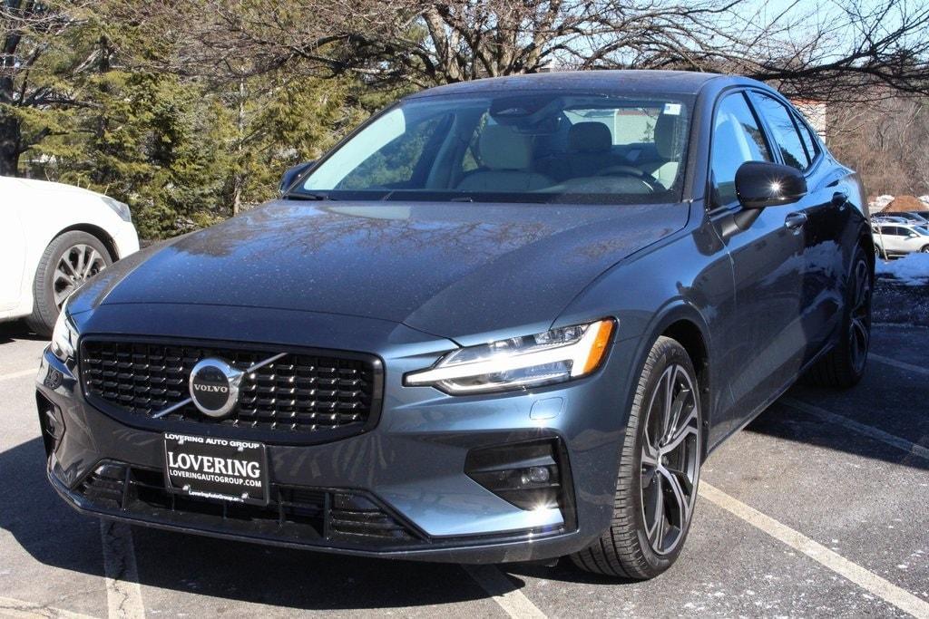 new 2024 Volvo S60 car, priced at $47,545