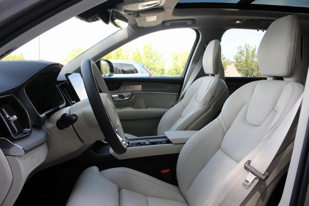 new 2026 Volvo XC90 car, priced at $75,950