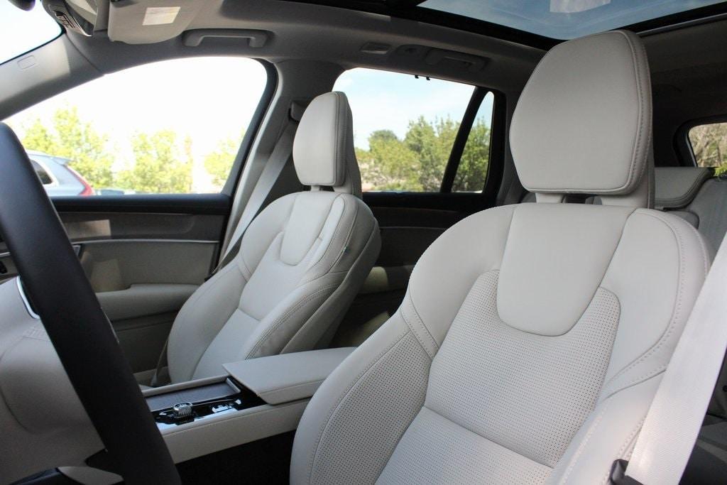 new 2026 Volvo XC90 car, priced at $75,950