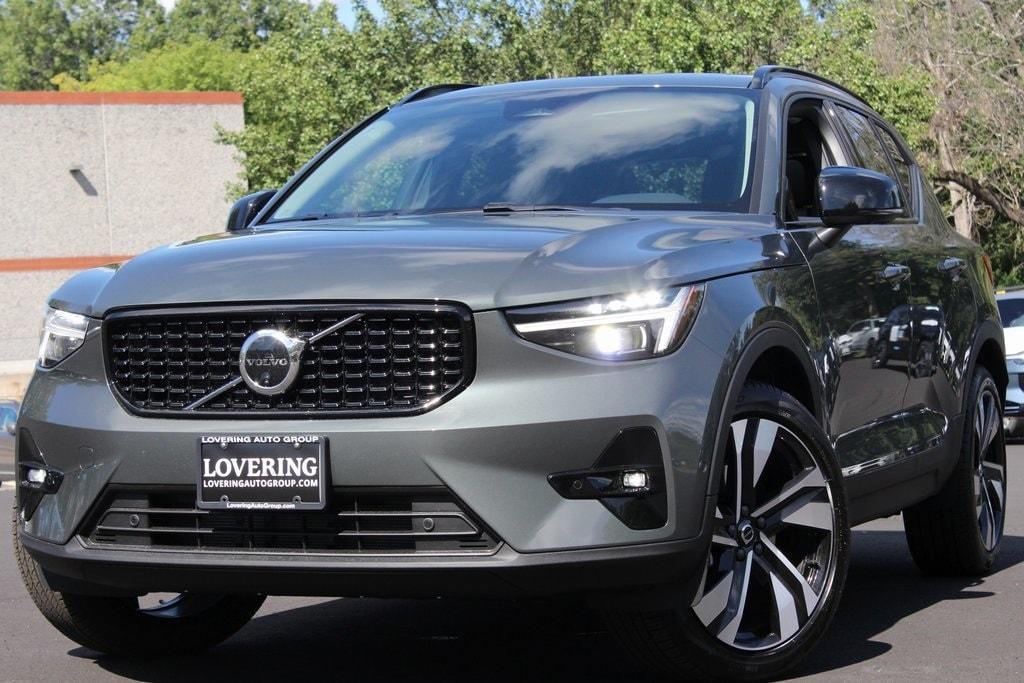 new 2026 Volvo XC40 car, priced at $54,200