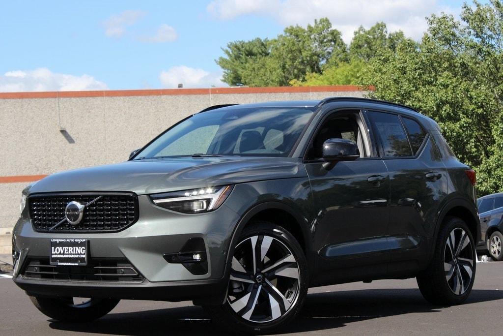new 2026 Volvo XC40 car, priced at $54,200