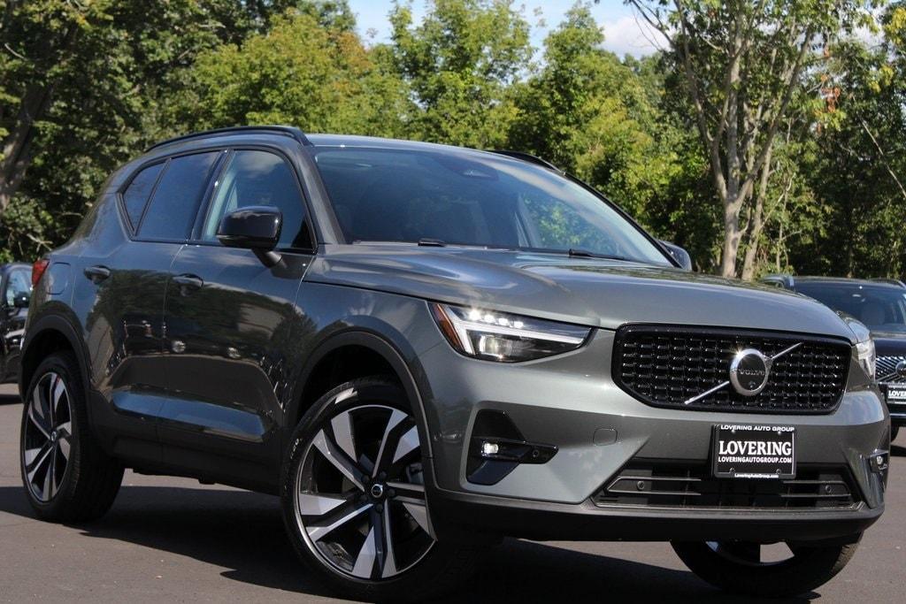 new 2026 Volvo XC40 car, priced at $54,200