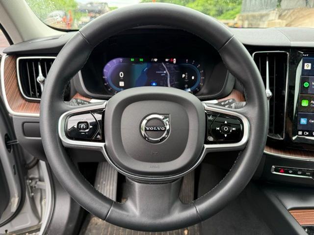 used 2023 Volvo XC60 car, priced at $43,477